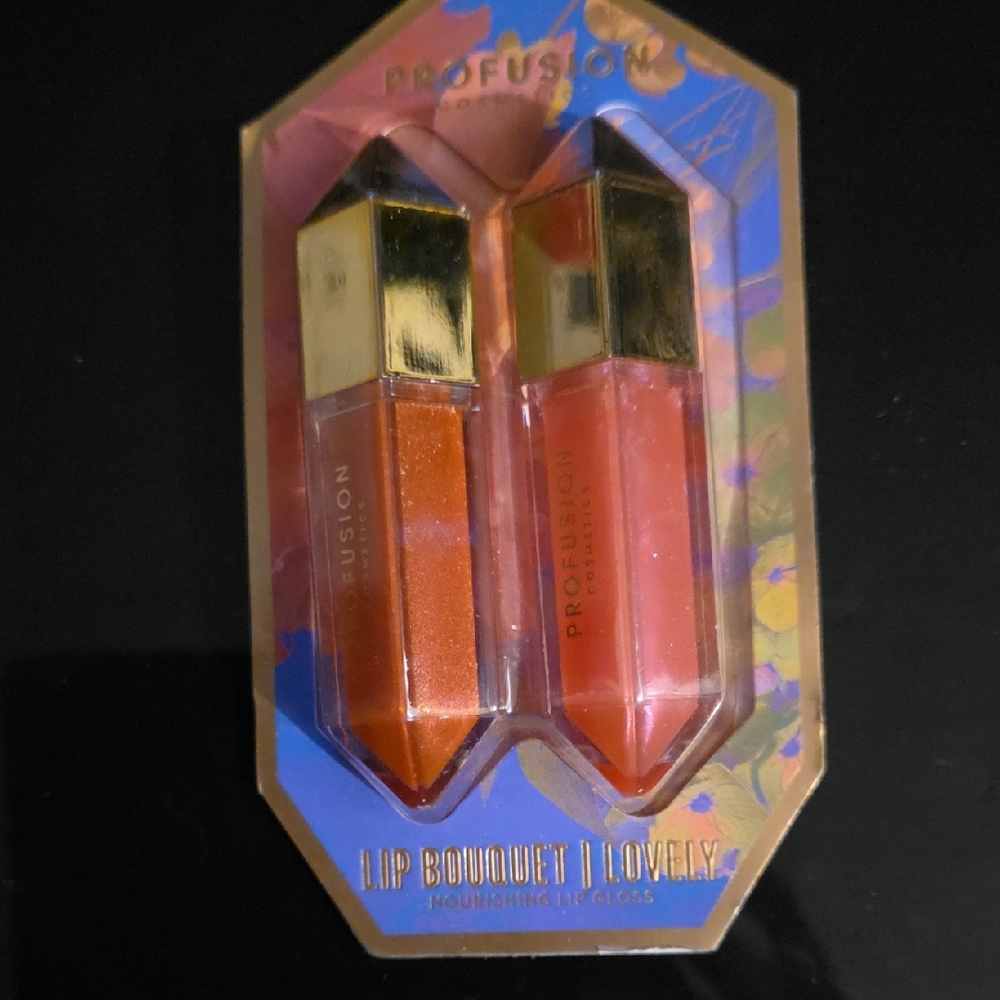 Profusion Cosmetics Lip Bouquet in Red and Gold